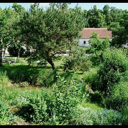 Statek Vranc Bítov